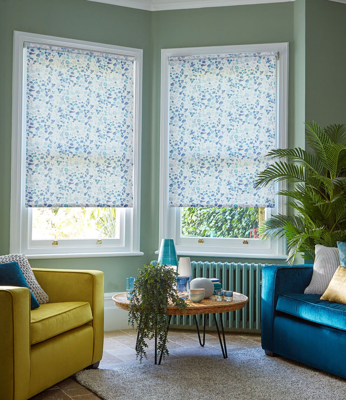 A Guide To Curtains And Blinds For Bay Windows